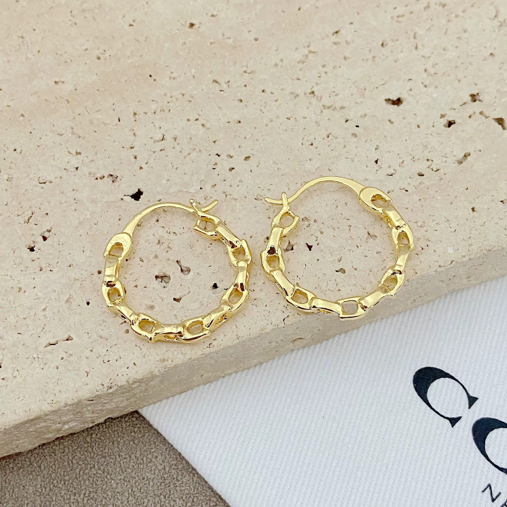 Coach Mini Circle Hollow Earrings Metal